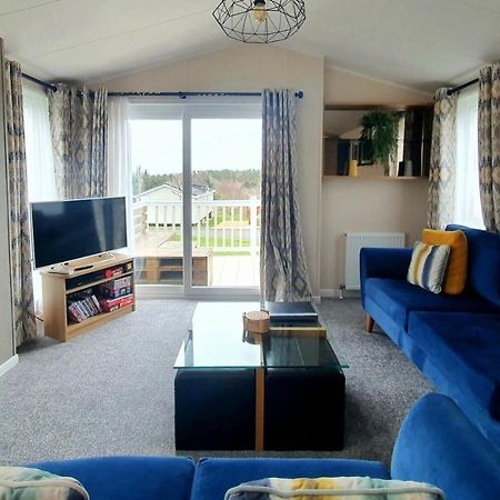 View Point Lodge Newton on the Moor Exterior photo
