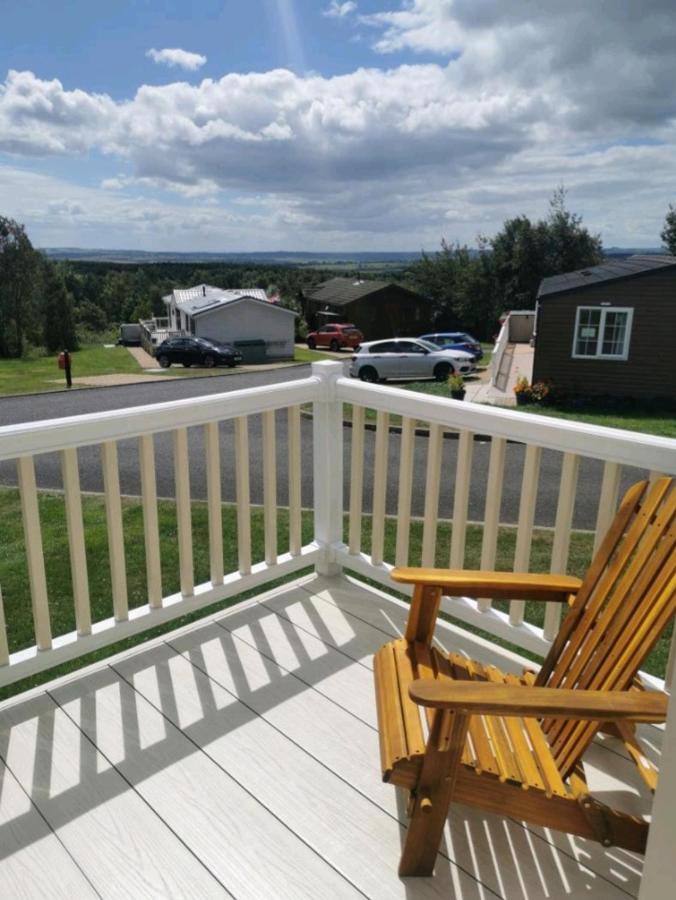 View Point Lodge Newton on the Moor Exterior photo